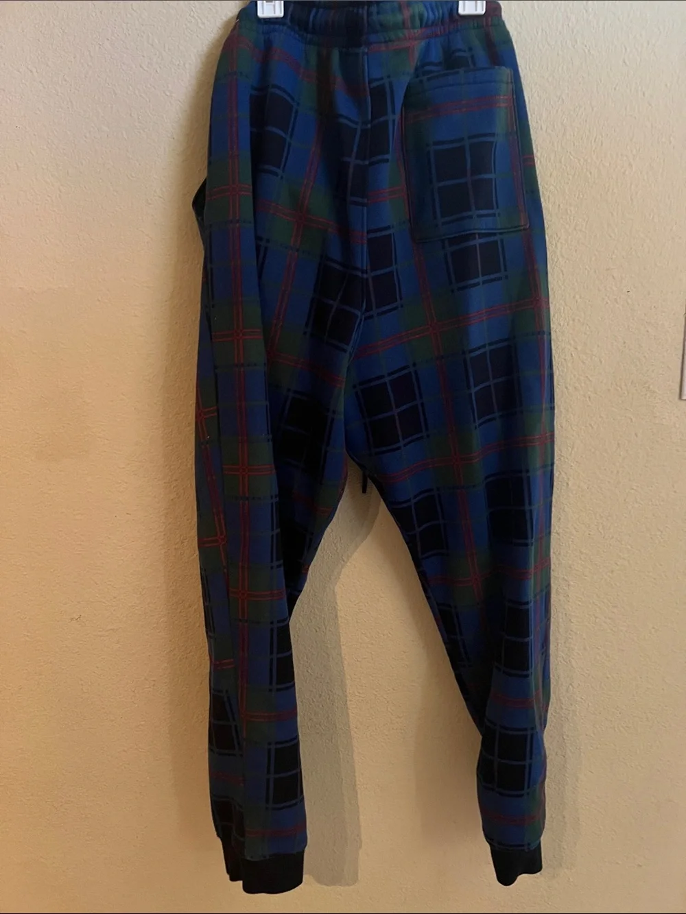 Jordan Men's Navy, Green & Black Plaid Jogger Sweatpants